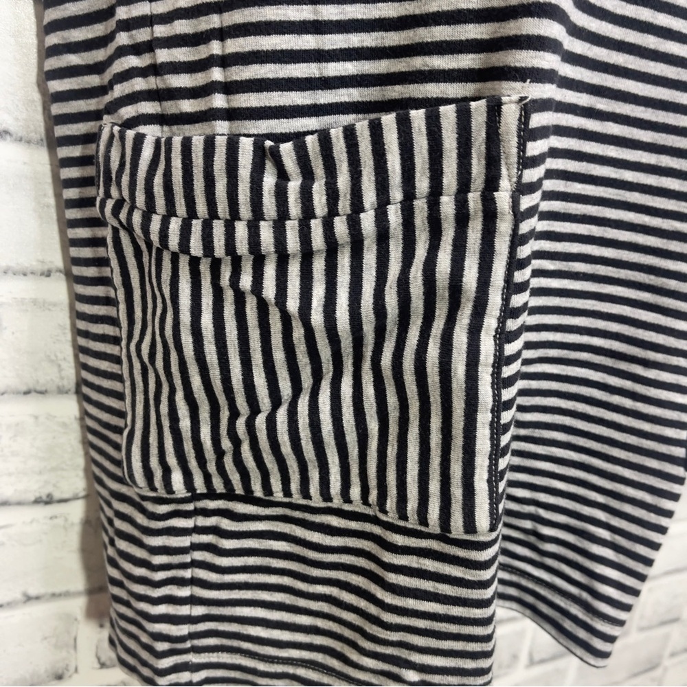 ATHLETA Ease Up Gray Black Striped 2 Square Pocket Tunic Dress Small Petite - Picture 3 of 9